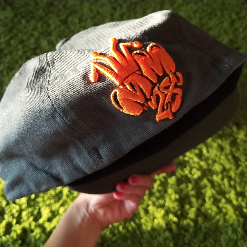 Micky mouse Hat 💕 - Picture 3 of 6